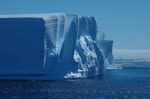 BIG_ICEBERG0231DSC_4578.JPG